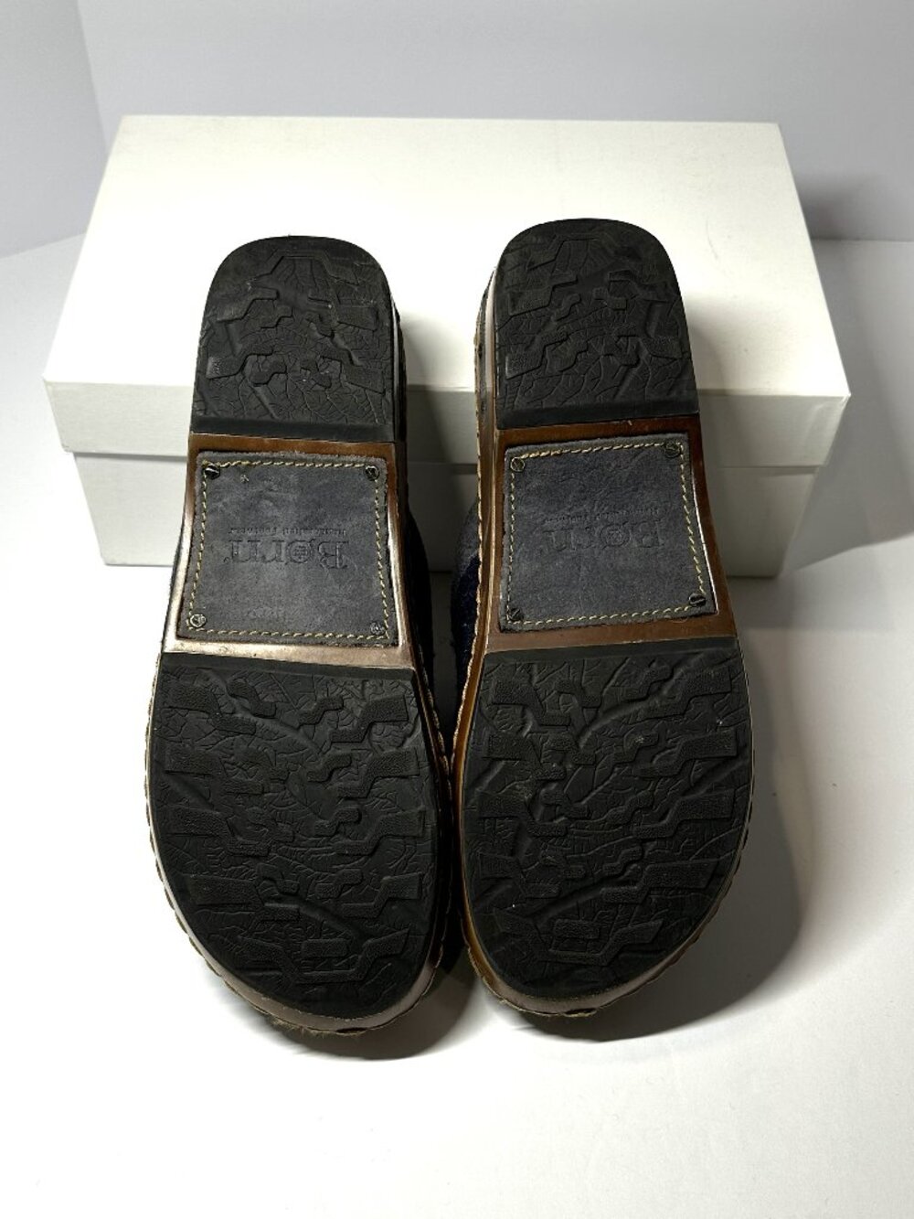 Born Bandy Blanket Clogs - Picture 2 of 8